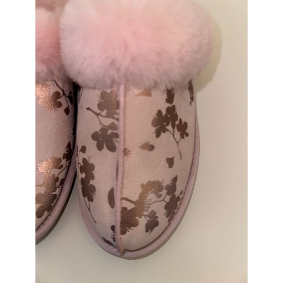 UGG Women's Scuffette II Floral Foil - Size 7 - Picture 5 of 8